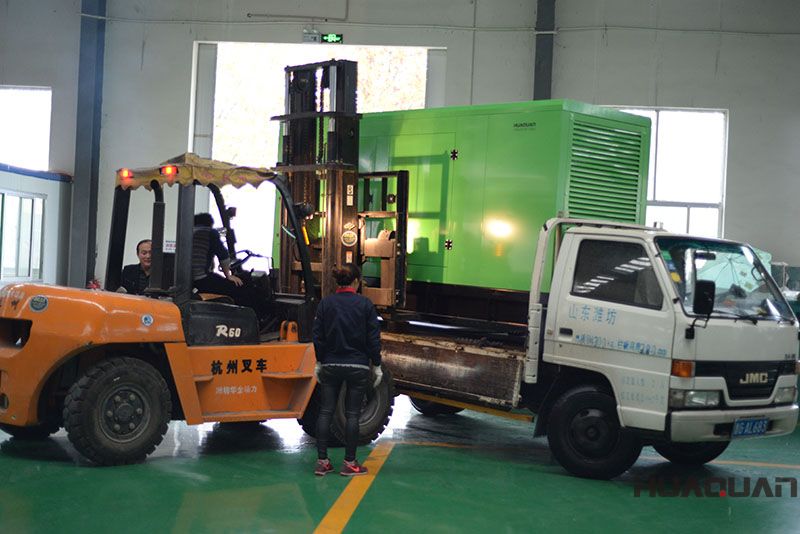 一臺(tái)HQ150GF移動(dòng)拖車防雨棚發(fā)電機(jī)組在3.26號(hào)發(fā)往天津西青區(qū)