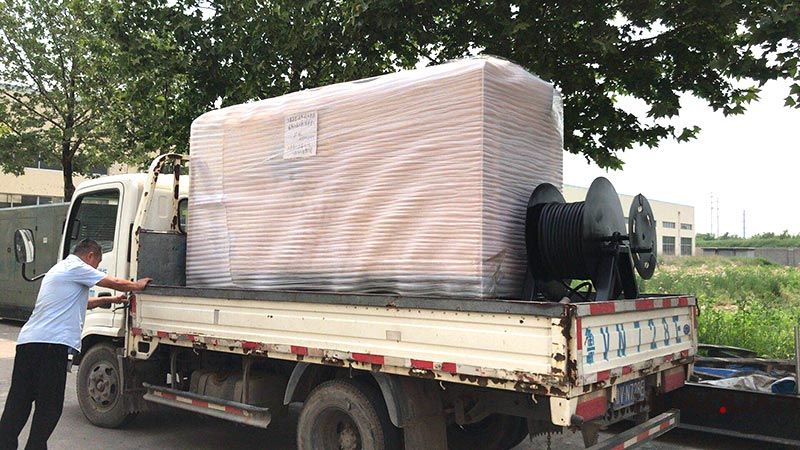 6.8號，一臺HQ35GF靜音箱柴油發(fā)電機組發(fā)往江蘇鹽城大豐區(qū)