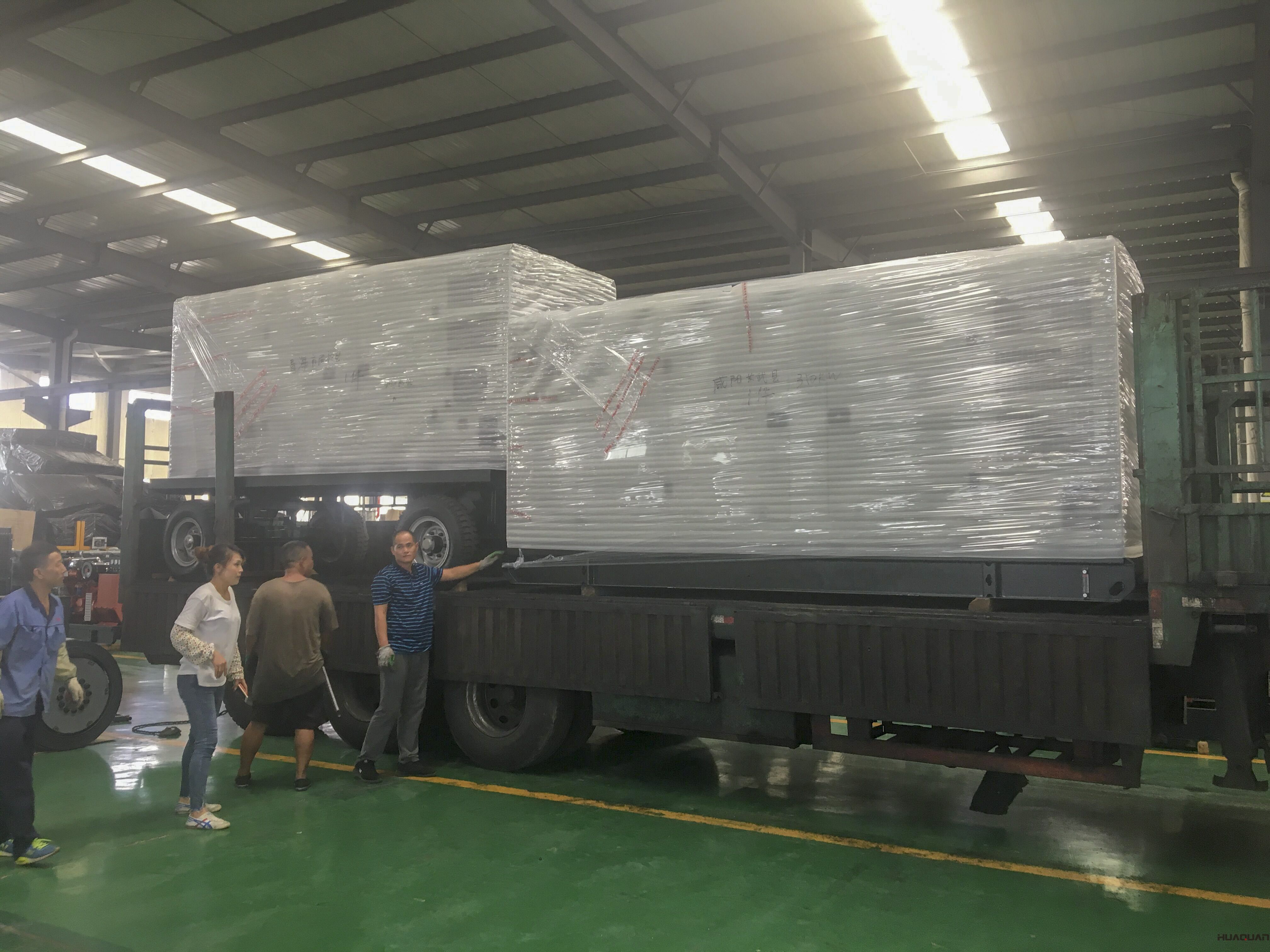 8月17日，一臺300kw標配柴油發電機組從華全動力發往湖北
