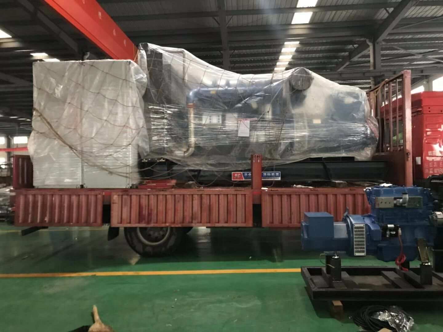 任先生從華全動力采購的800kw自動化柴油發電機組于12月11日成功發往山東省