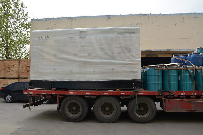 一臺30kw靜音箱柴油發電機組于4月1日從華全動力發往廣東省